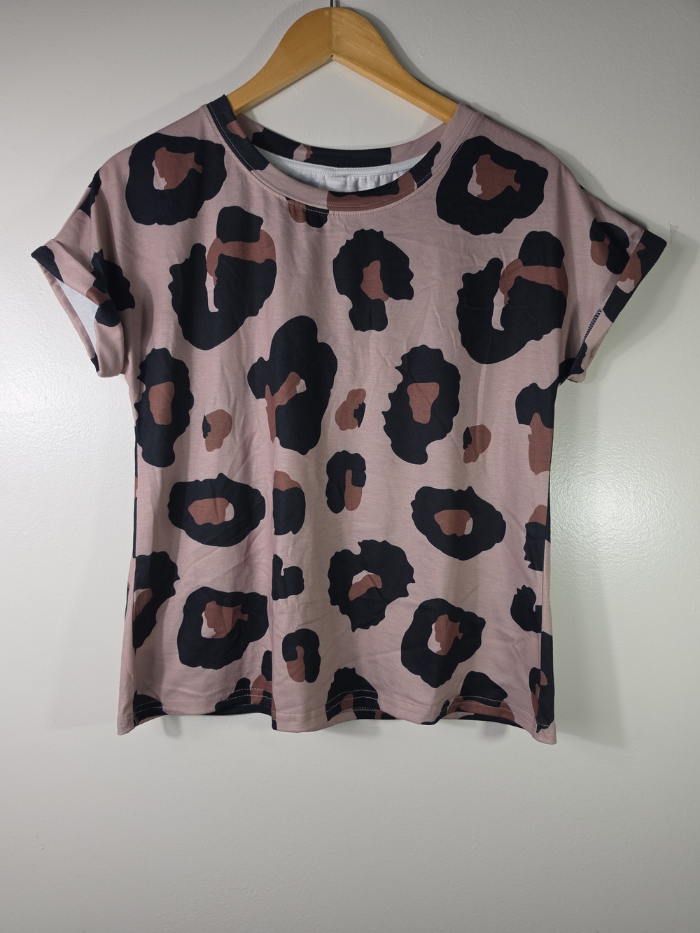Shein Leopard Print Short Sleeve Top Size S